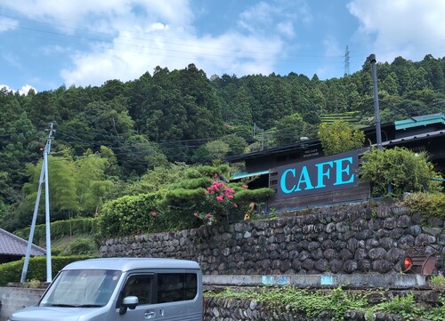 カフェ全景.jpg